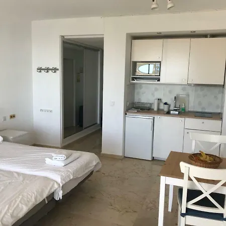 Estudio A Pie De Playa En Castillo De Santa Clara Appartamento