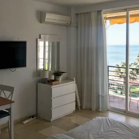 Estudio A Pie De Playa En Castillo De Santa Clara Appartamento *